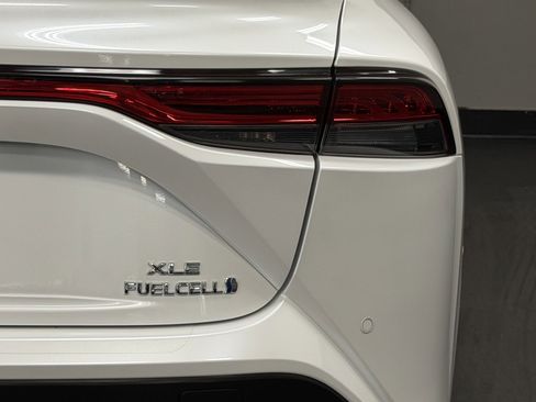 Used 2023 Toyota Mirai XLE image 15