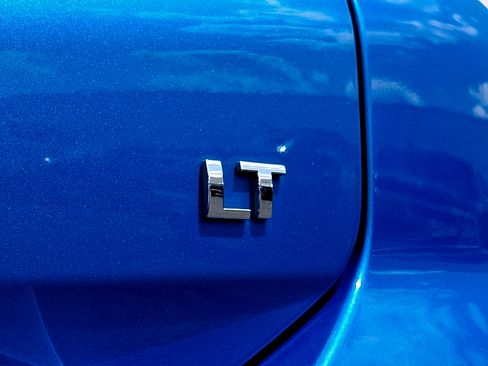 Certified 2024 Chevrolet Equinox LT FWD image 30