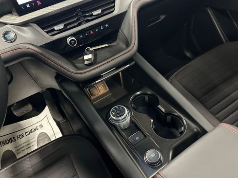Used 2025 Ford Explorer ST-Line image 36