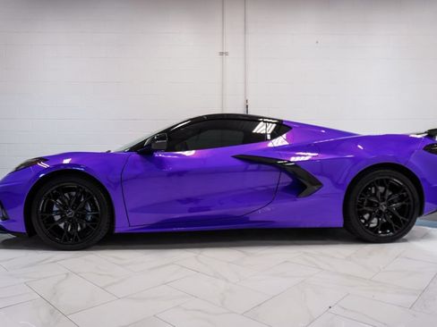 Used 2025 Chevrolet Corvette Stingray Coupe w/ 1LT RWD image 25