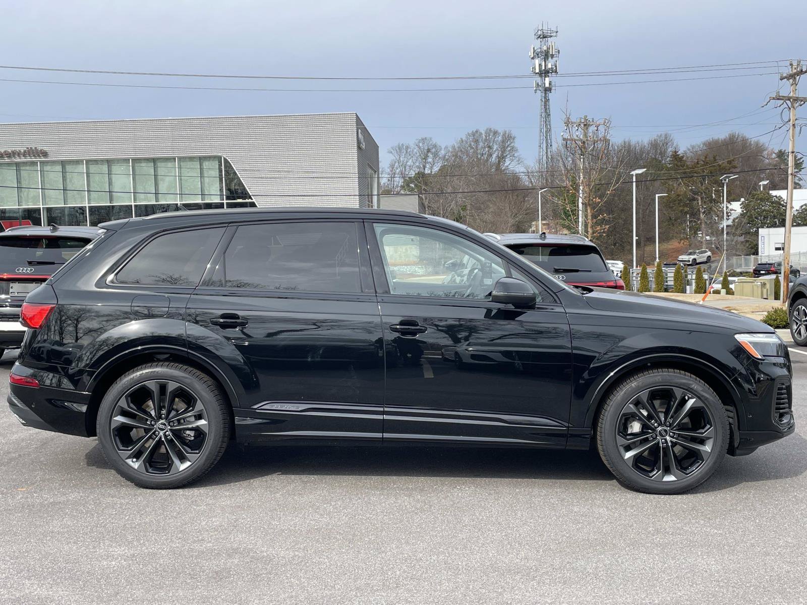 New 2026 Audi Q7 3.0T Premium Plus AWD/4WD image 8