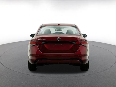 Used 2025 Nissan Sentra SV FWD image 8