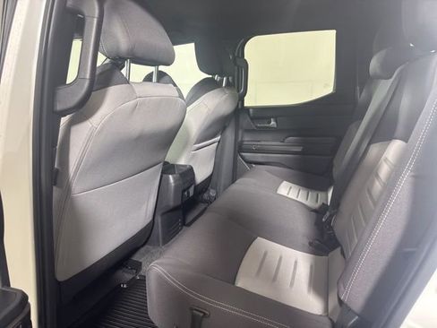 Used 2026 Toyota Tacoma TRD Sport image 12