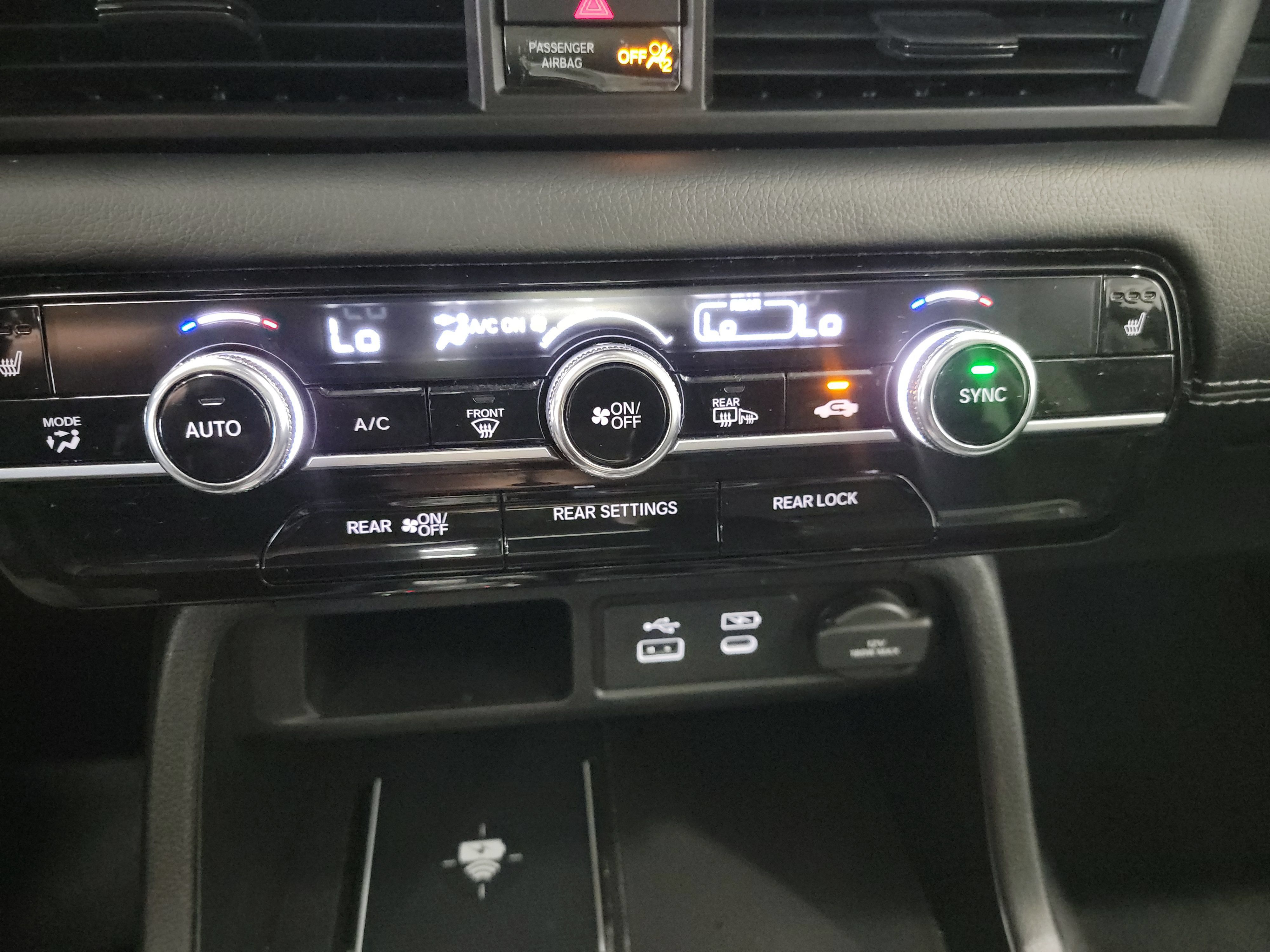 Certified 2025 Honda Pilot Touring image 21