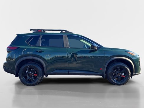 New 2026 Nissan Rogue SV image 6