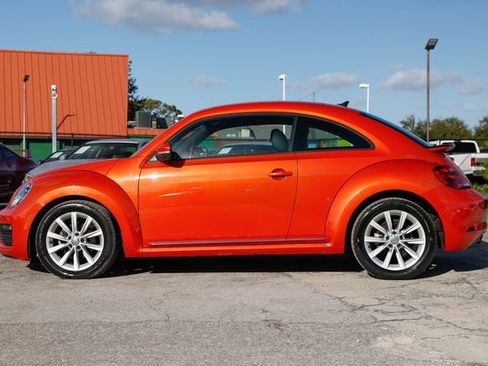 Used 2018 Volkswagen Beetle 2.0T S image 8