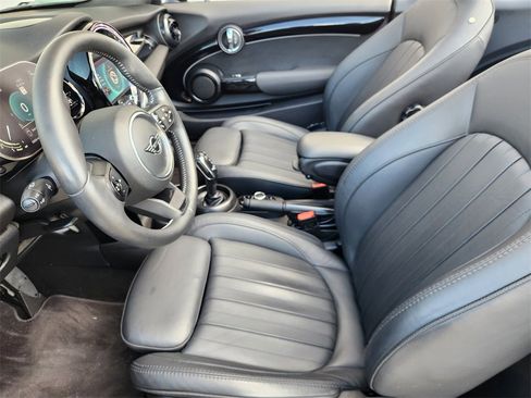 Used 2022 MINI Cooper S image 15