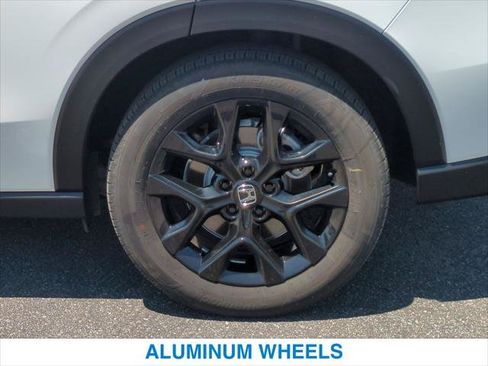 Certified 2024 Honda HR-V Sport image 11
