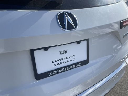 Used 2022 Acura MDX SH-AWD w/ Advance Package image 14