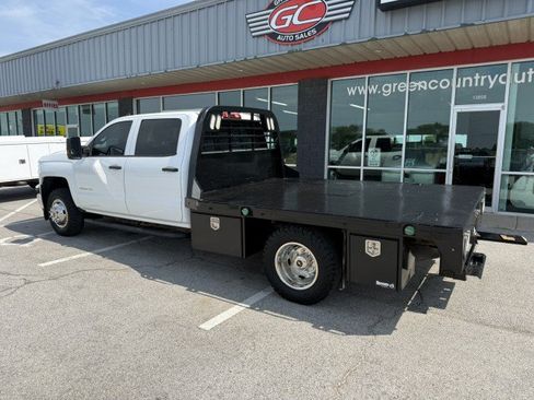 Used 2019 Chevrolet Silverado 3500 W/T w/ WT Convenience Package AWD/4WD image 4