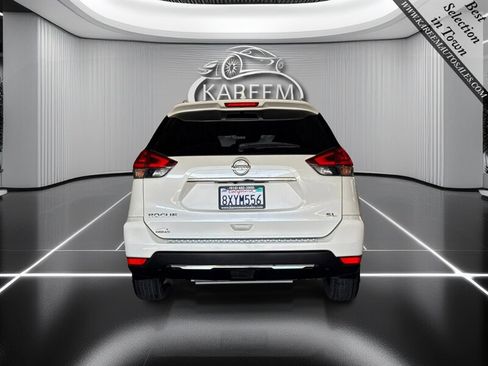 Used 2018 Nissan Rogue SL w/ Premium Package FWD image 6