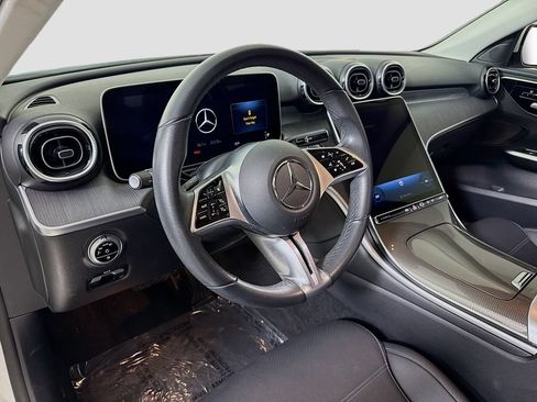Used 2023 Mercedes-Benz C 300 Sedan image 9
