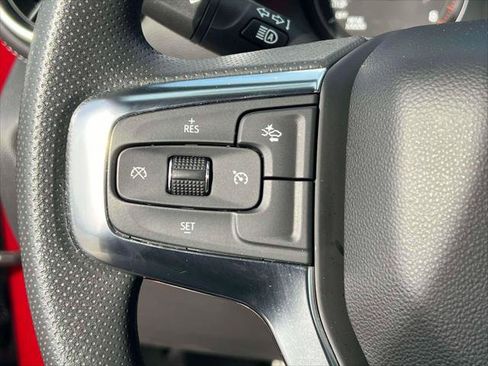 Used 2025 Chevrolet Blazer LT w/ Driver Confidence Package image 21