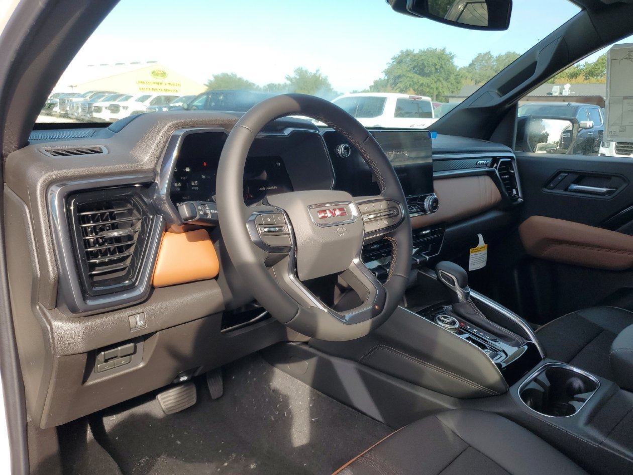 New 2026 GMC Canyon AT4 AWD/4WD image 20