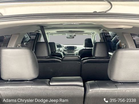 Used 2022 Honda Pilot Special Edition image 10
