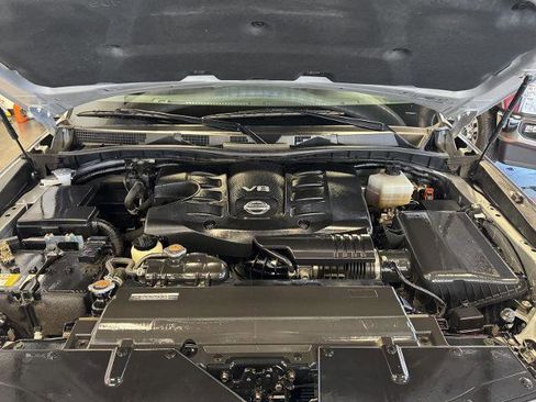 Used 2021 Nissan Armada SV image 35