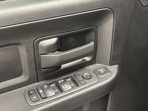 Used 2024 RAM 3500 Tradesman w/ Chrome Appearance Group AWD/4WD image 20
