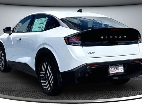 New 2026 Nissan Leaf SV+ image 3