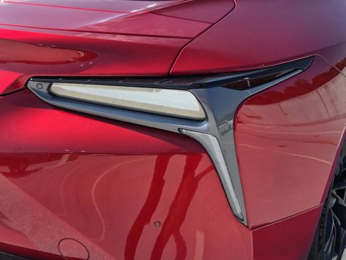 Used 2024 Lexus LC 500 Coupe w/ Dynamic Handling Package RWD image 31