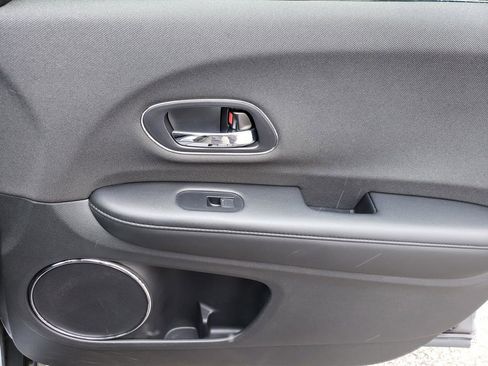 Used 2022 Honda HR-V EX image 19