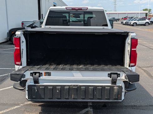 Used 2024 Chevrolet Silverado 2500 LTZ w/ LTZ Convenience Package AWD/4WD image 8