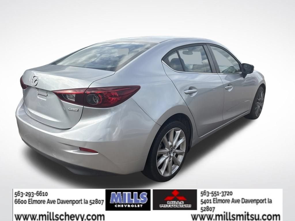 Used 2017 MAZDA MAZDA3 Touring FWD image 3