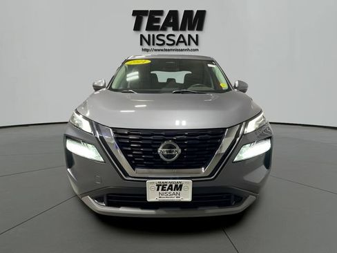 Used 2021 Nissan Rogue SV AWD/4WD image 2