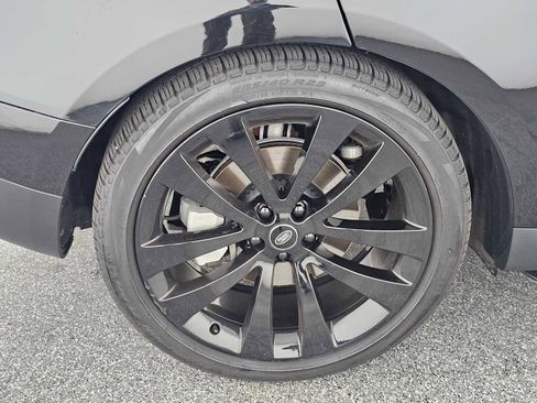 Used 2023 Land Rover Range Rover Sport SE AWD/4WD image 9