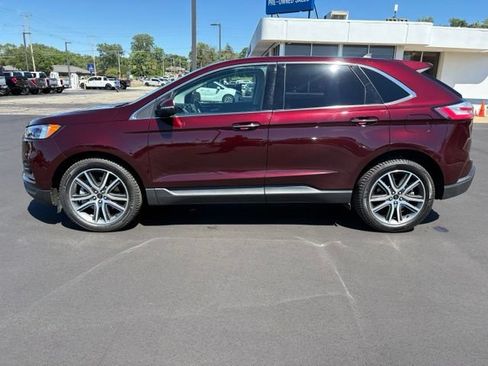 Used 2024 Ford Edge Titanium w/ Equipment Group 301A AWD/4WD image 2