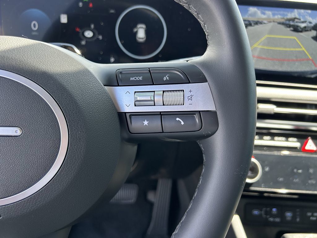Certified 2025 Hyundai Tucson SEL FWD image 33