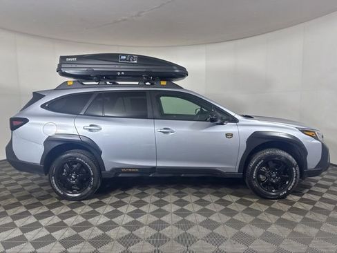 Used 2022 Subaru Outback Wilderness image 2