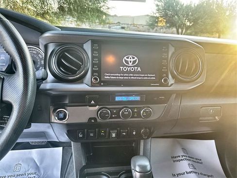 Used 2023 Toyota Tacoma TRD Sport image 19