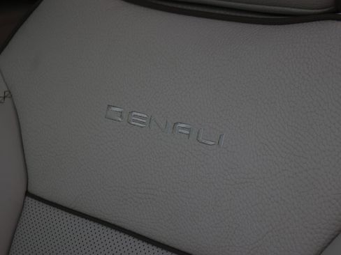 New 2026 GMC Yukon Denali image 15