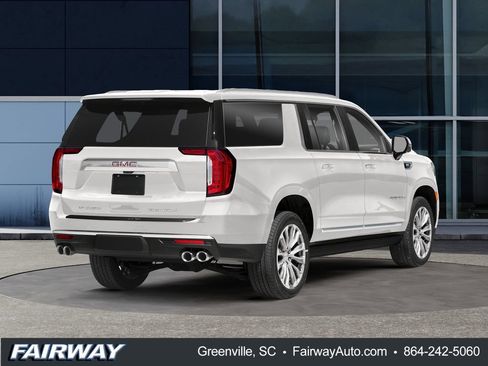 Used 2024 GMC Yukon XL Denali AWD/4WD image 2