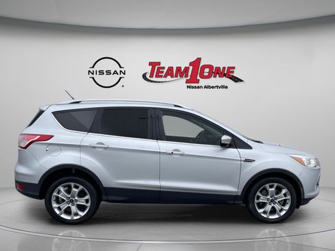 Used 2014 Ford Escape Titanium FWD image 9