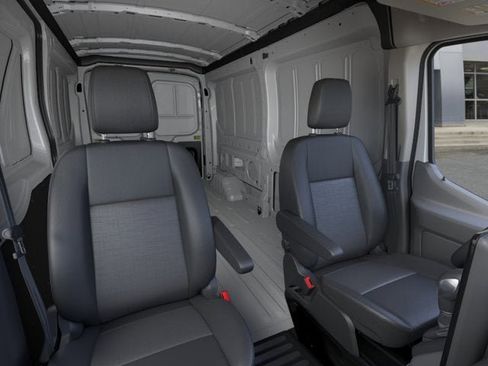 New 2026 Ford Transit 250 148 Medium Roof RWD image 9