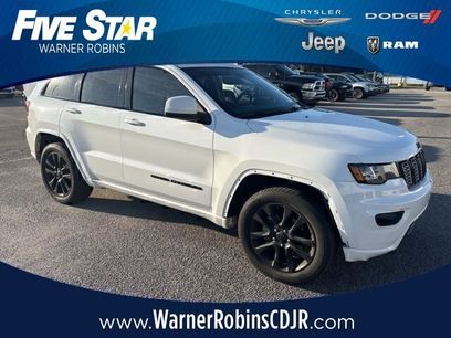 Used 2019 Jeep Grand Cherokee Altitude