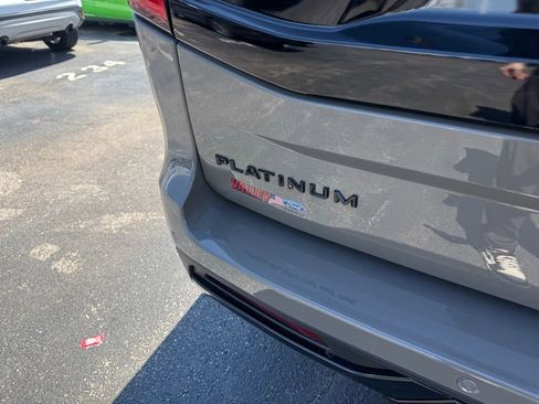 New 2026 Ford Expedition Platinum w/ Stealth Performance Package AWD/4WD image 47