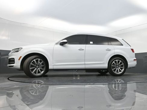 Used 2019 Audi Q7 3.0T Premium Plus w/ Premium Plus Package image 29
