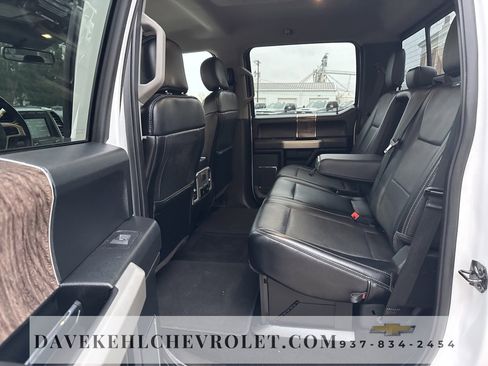 Used 2019 Ford F250 Lariat w/ Chrome Package image 22