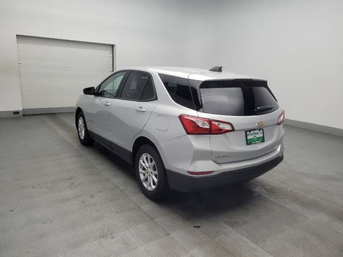 Used 2020 Chevrolet Equinox LS w/ LS Convenience Package image 5