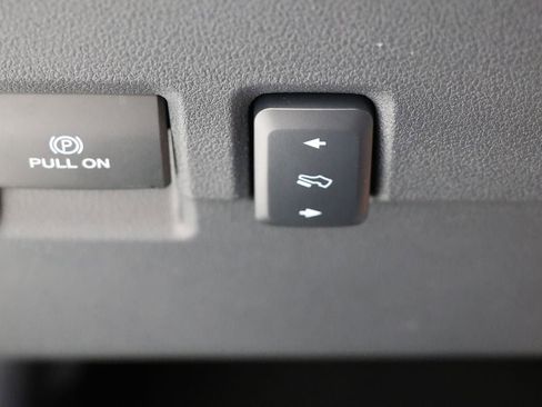 New 2026 Ford F250 Lariat w/ Chrome Package image 33