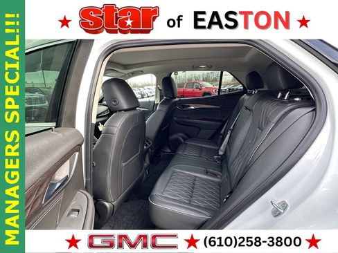 Used 2021 Buick Envision Avenir w/ Technology Package II image 21