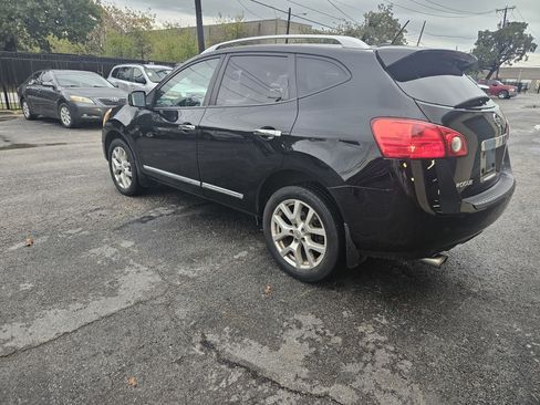 Used 2011 Nissan Rogue SV w/ SL Pkg image 7