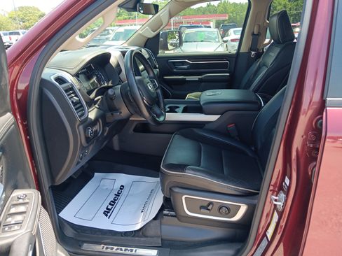 Used 2021 RAM 1500 Laramie AWD/4WD image 10