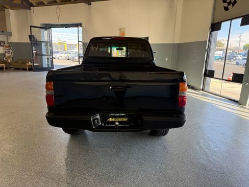 Used 2002 Toyota Tacoma PreRunner image 6