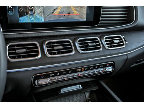 Certified 2026 Mercedes-Benz GLE 450 4MATIC image 21