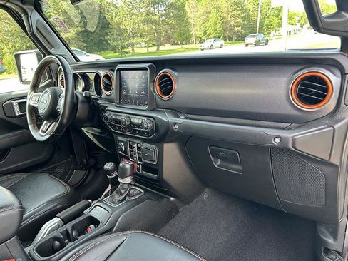 Used 2021 Jeep Gladiator Mojave AWD/4WD image 40