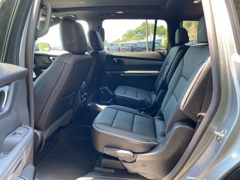 New 2026 Buick Enclave Sport Touring w/ Power Package FWD image 22