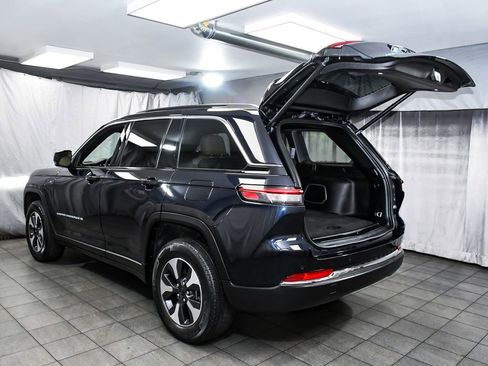 Used 2024 Jeep Grand Cherokee Limited 4xe w/ Luxury Tech Group II AWD/4WD image 57